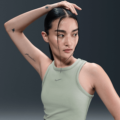 ★NIKE★W ONE FITTED DRI-FIT CROP 半袖トップ★追跡可 Nike Women's Dri-FIT One Fitted Cropped Tank Top | TYLER'S